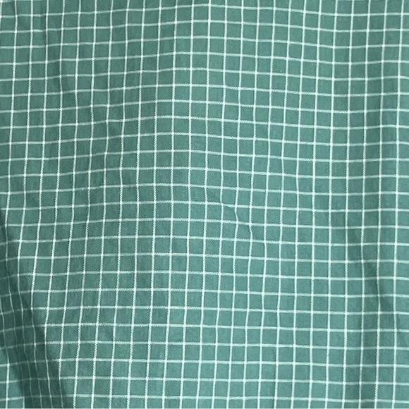 Green Checkered Women's Long Sleeved Cropped Shirt Size L - Picture 3 of 11